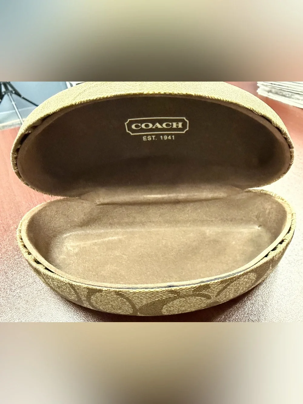 COACH Clamshell Hard Sunglasses Case Signature C Canvas